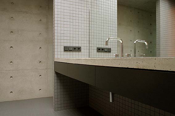 Waschtisch_2